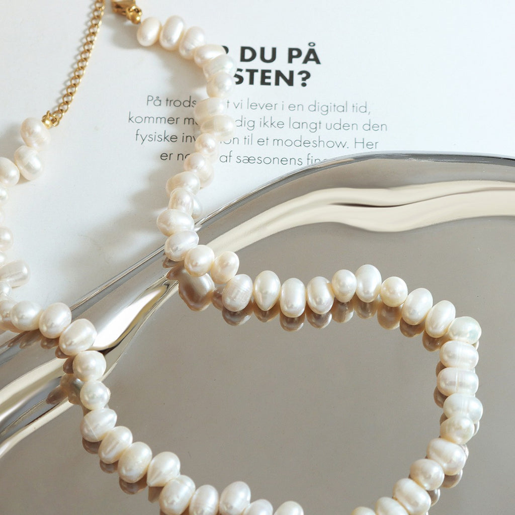 Light-luxury Elegant Clavicle Necklace