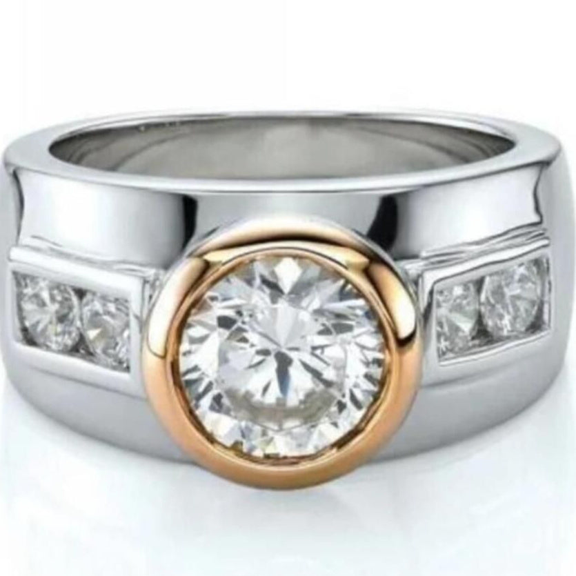 Fashionable And Bold Zircon-inlaid Ring Personalized Hip-hop Trendy Round Design