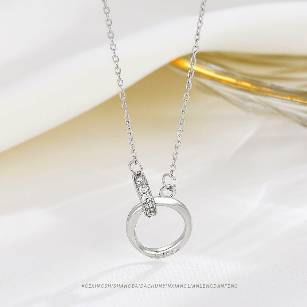 High-end, Personalized Clavicle Necklace Accessory