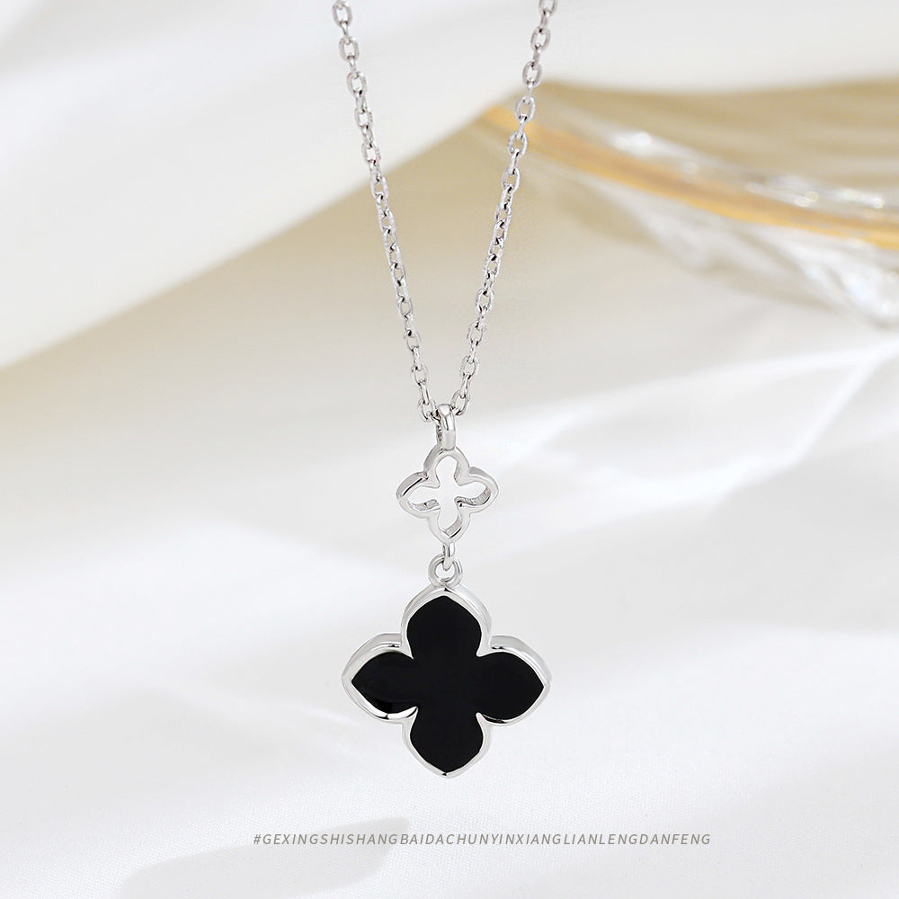 High-end, Personalized Clavicle Necklace Accessory